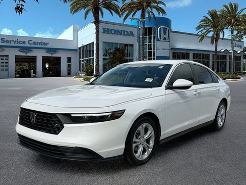 Certified 2024 Honda Accord LX image 4