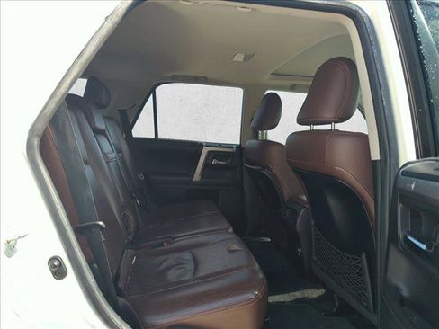 Used 2014 Toyota 4Runner Limited image 15