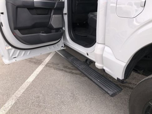 Used 2024 Ford F150 Platinum w/ FX4 Off-Road Package image 32