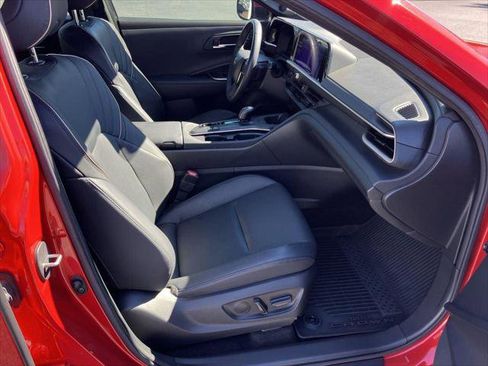 Certified 2023 Toyota Crown image 32