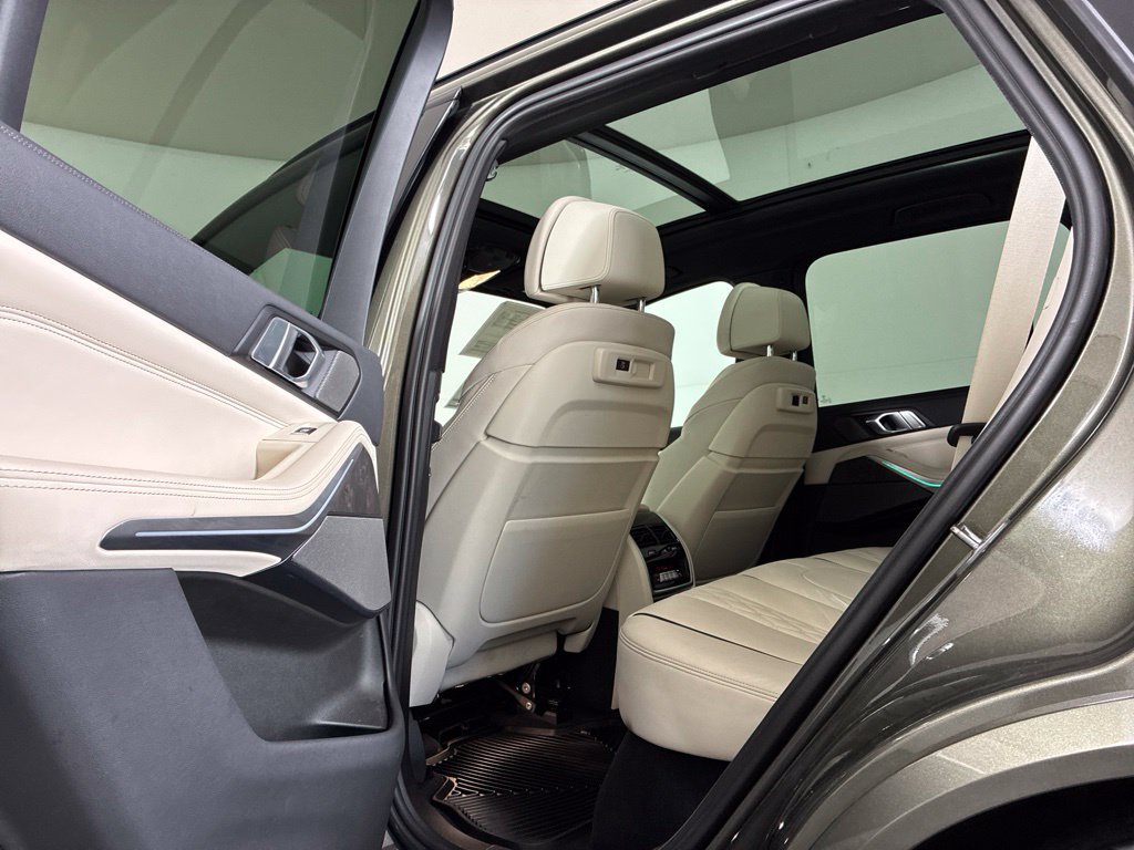Certified 2023 BMW X5 xDrive40i w/ M Sport Package AWD/4WD image 28