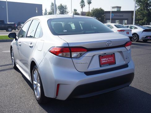 New 2026 Toyota Corolla LE image 8