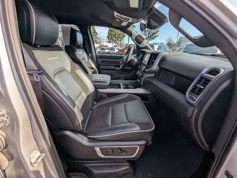 Used 2024 RAM 1500 Laramie image 16