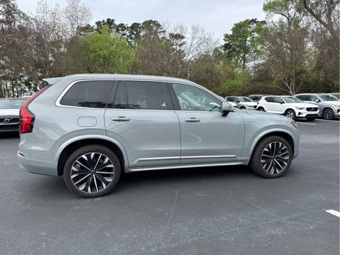 Certified 2025 Volvo XC90 B6 Plus image 18