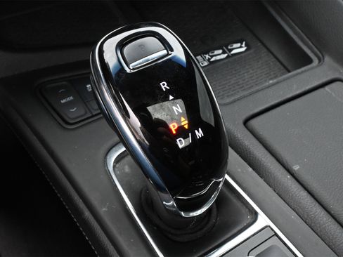 Certified 2024 Cadillac CT5 Luxury w/ Sun And Sound Package image 14