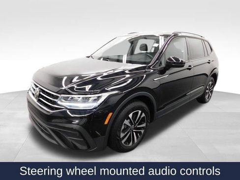 Used 2024 Volkswagen Tiguan S image 4