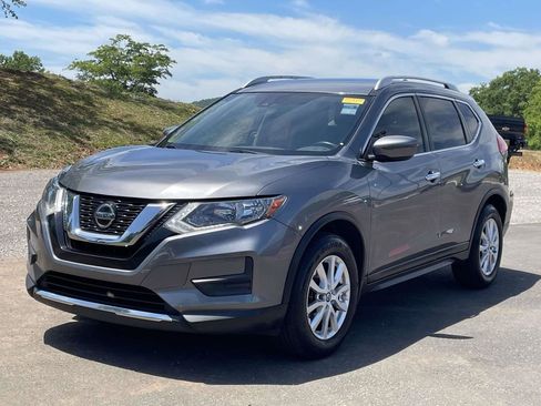 Used 2020 Nissan Rogue SV FWD image 7