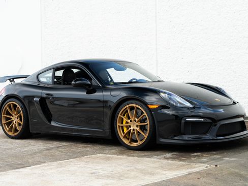 Used 2016 Porsche Cayman GT4 RWD image 9