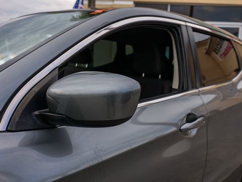 Used 2018 Nissan Rogue Sport S w/ S Appearance Package image 14