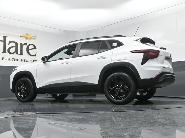 New 2026 Chevrolet Trax LT w/ Driver Confidence Package FWD image 33