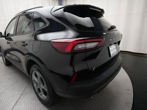 Used 2025 Ford Escape ST-Line Select AWD/4WD image 34