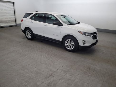 Used 2019 Chevrolet Equinox LS AWD/4WD image 11