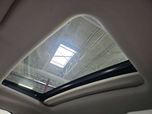 Used 2024 Honda HR-V EX-L image 19