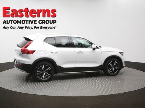 Used 2023 Volvo XC40 B5 Core AWD/4WD image 44