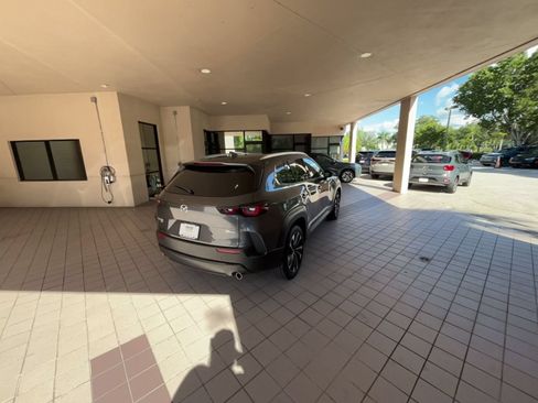 Used 2025 MAZDA CX-50 2.5 Hybrid w/ Premium Plus Pkg AWD/4WD image 13