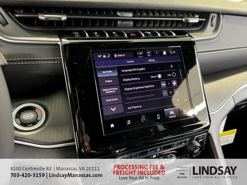 New 2025 Jeep Grand Cherokee Altitude image 40