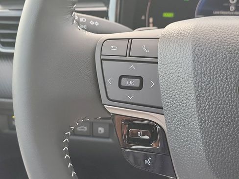 New 2026 Toyota Camry SE image 33