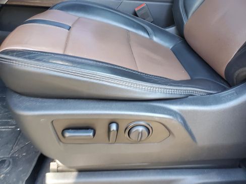 Used 2020 Chevrolet Silverado 1500 High Country w/ Technology Package image 38