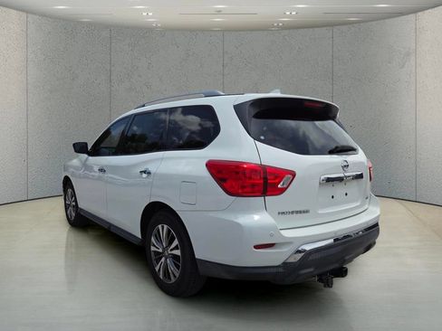 Used 2019 Nissan Pathfinder SV FWD image 7