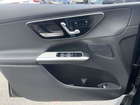 New 2026 Mercedes-Benz GLC 300 4MATIC image 29