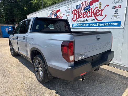 Used 2024 Honda Ridgeline Sport image 8