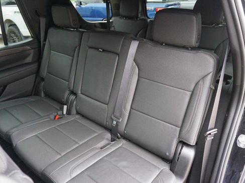 Used 2024 Chevrolet Tahoe LT w/ Luxury Package AWD/4WD image 27
