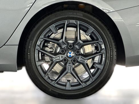 Used 2025 BMW 330i Sedan w/ Convenience Package image 11