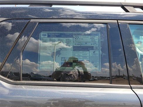 New 2025 Ford Bronco Sport Outer Banks image 9