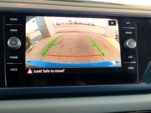 Used 2023 Volkswagen Taos SE FWD image 43