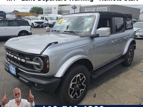 Used 2023 Ford Bronco Outer Banks AWD/4WD image 1