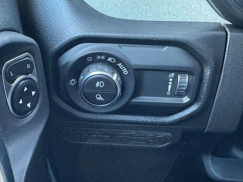 New 2026 Jeep Gladiator Sport AWD/4WD image 32