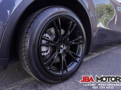 Used 2021 Tesla Model Y Long Range AWD/4WD image 95