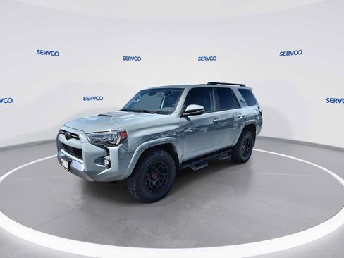 Used 2023 Toyota 4Runner TRD Off-Road Premium AWD/4WD image 4