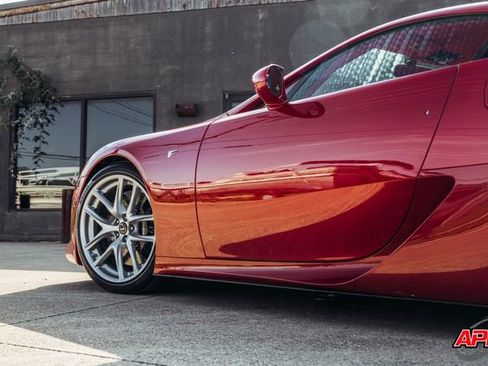Used 2012 Lexus LFA RWD image 86