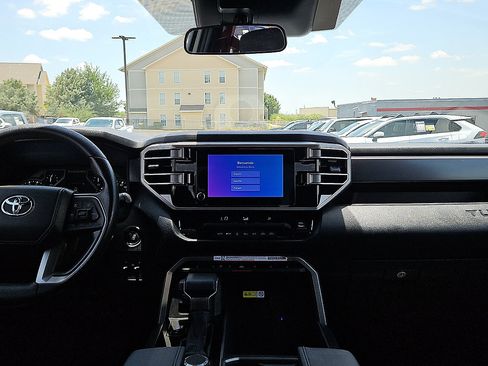 Used 2025 Toyota Tundra SR5 RWD image 10