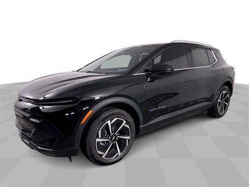 New 2026 Chevrolet Equinox EV LT image 4