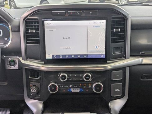 Used 2023 Ford F150 Lariat w/ FX4 Off-Road Package AWD/4WD image 19