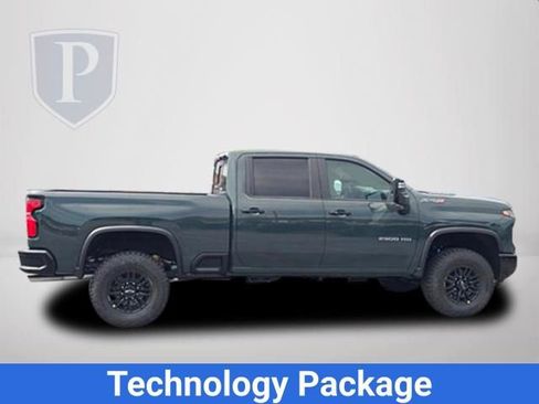 New 2026 Chevrolet Silverado 2500 ZR2 AWD/4WD image 5