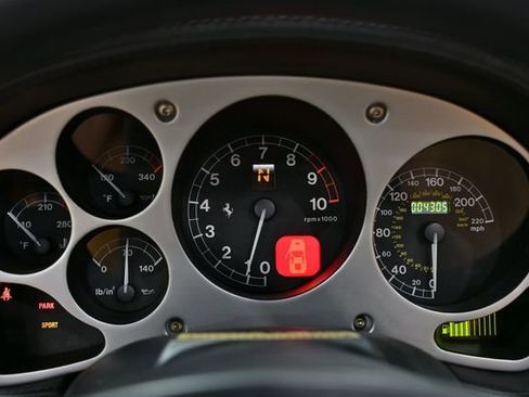 Used 2004 Ferrari 360 Spider image 34