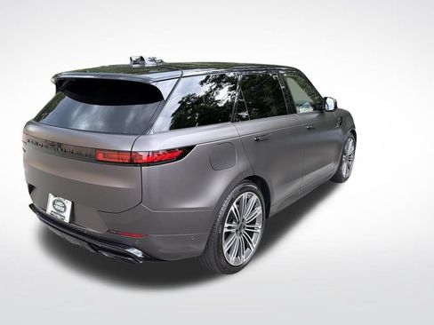 Used 2026 Land Rover Range Rover Sport Dynamic SE AWD/4WD image 6