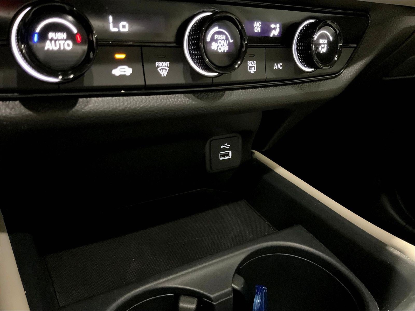 Used 2025 Honda HR-V LX image 16