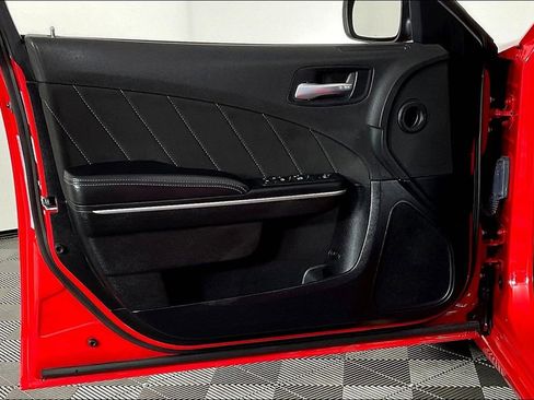 Used 2022 Dodge Charger SXT image 24