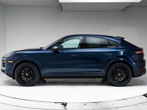 New 2026 Porsche Cayenne Coupe AWD/4WD image 2