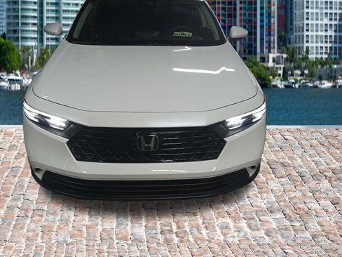 Used 2024 Honda Accord EX image 3