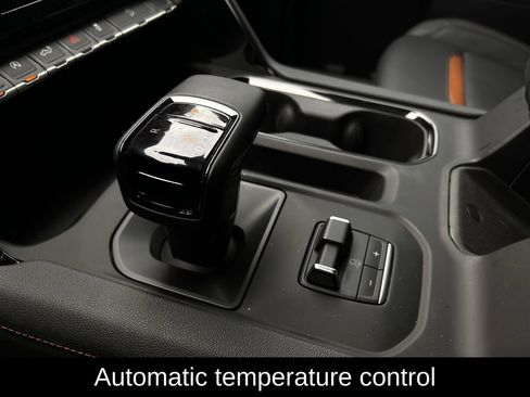 Used 2025 GMC Sierra 1500 AT4 w/ AT4 Premium Package image 14