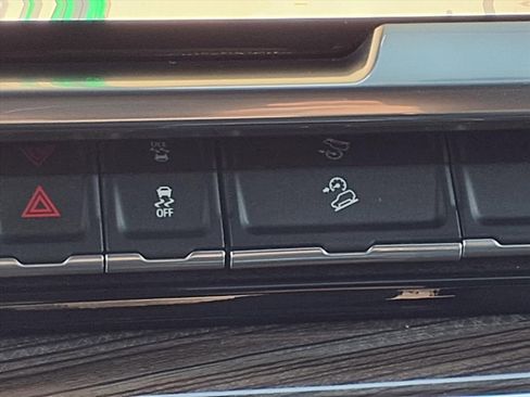 Used 2023 Chevrolet Silverado 1500 RST image 13