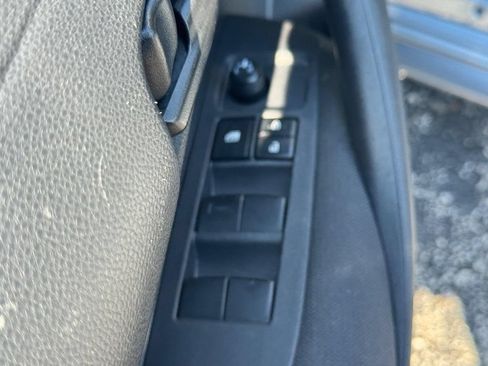 Used 2024 Toyota Corolla LE FWD image 21