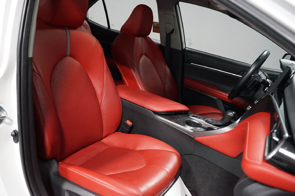 Certified 2022 Toyota Camry XSE w/ Navigation Package FWD image 30