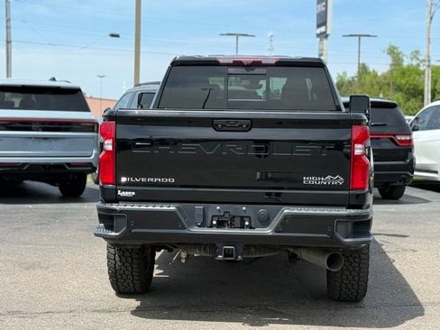 Used 2023 Chevrolet Silverado 2500 High Country w/ Z71 Off-Road Package AWD/4WD image 42