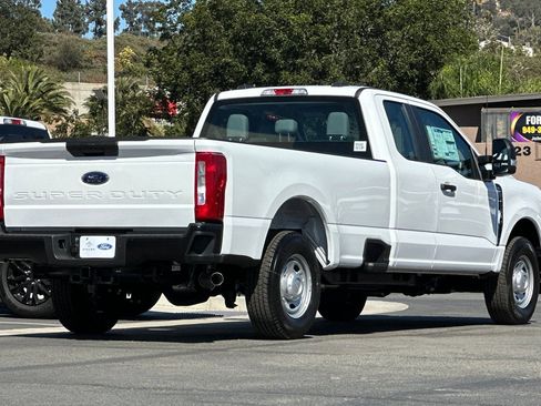 New 2026 Ford F250 XL RWD image 3